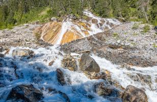 Cascade à Courchevel en été